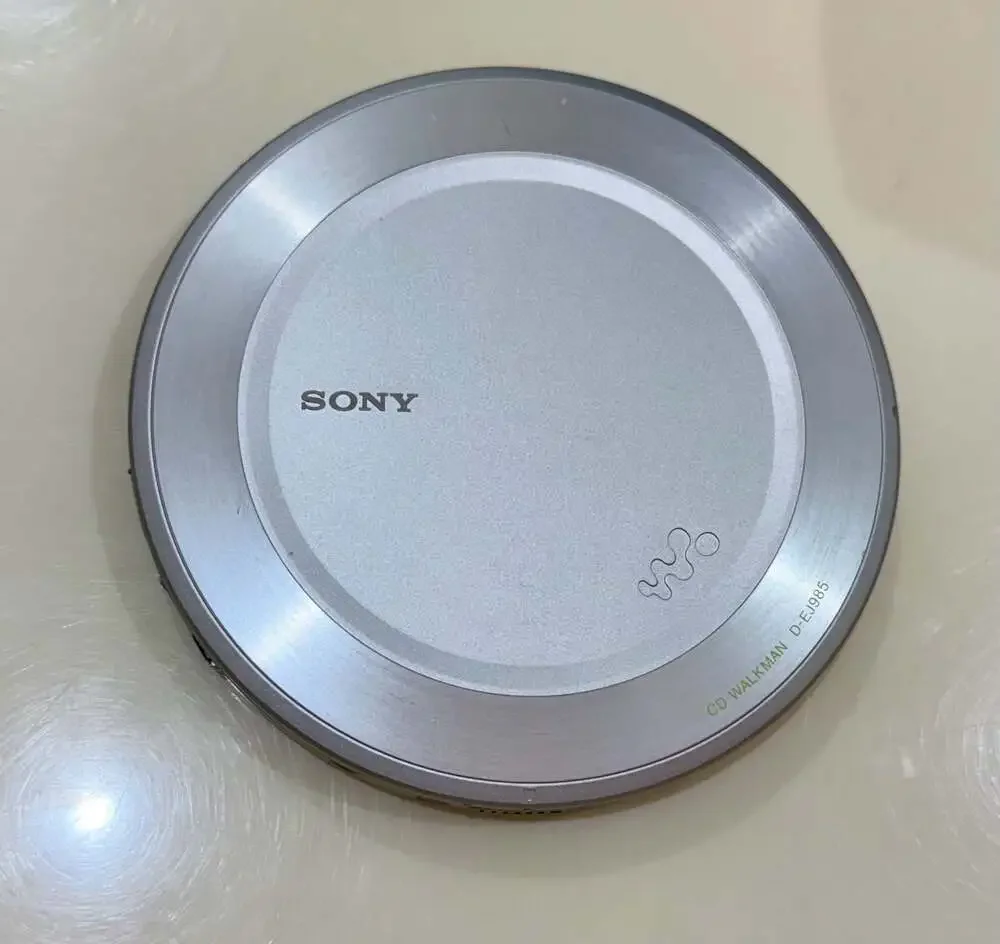 Sony Walkman D-EJ985 Portable CD Player